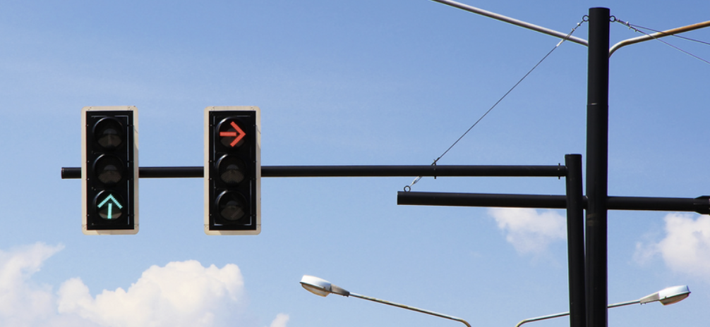 SEMÁFOROS COM “VANTAGEM” PARA PEDESTRES (LPIS) – NOVA YORK